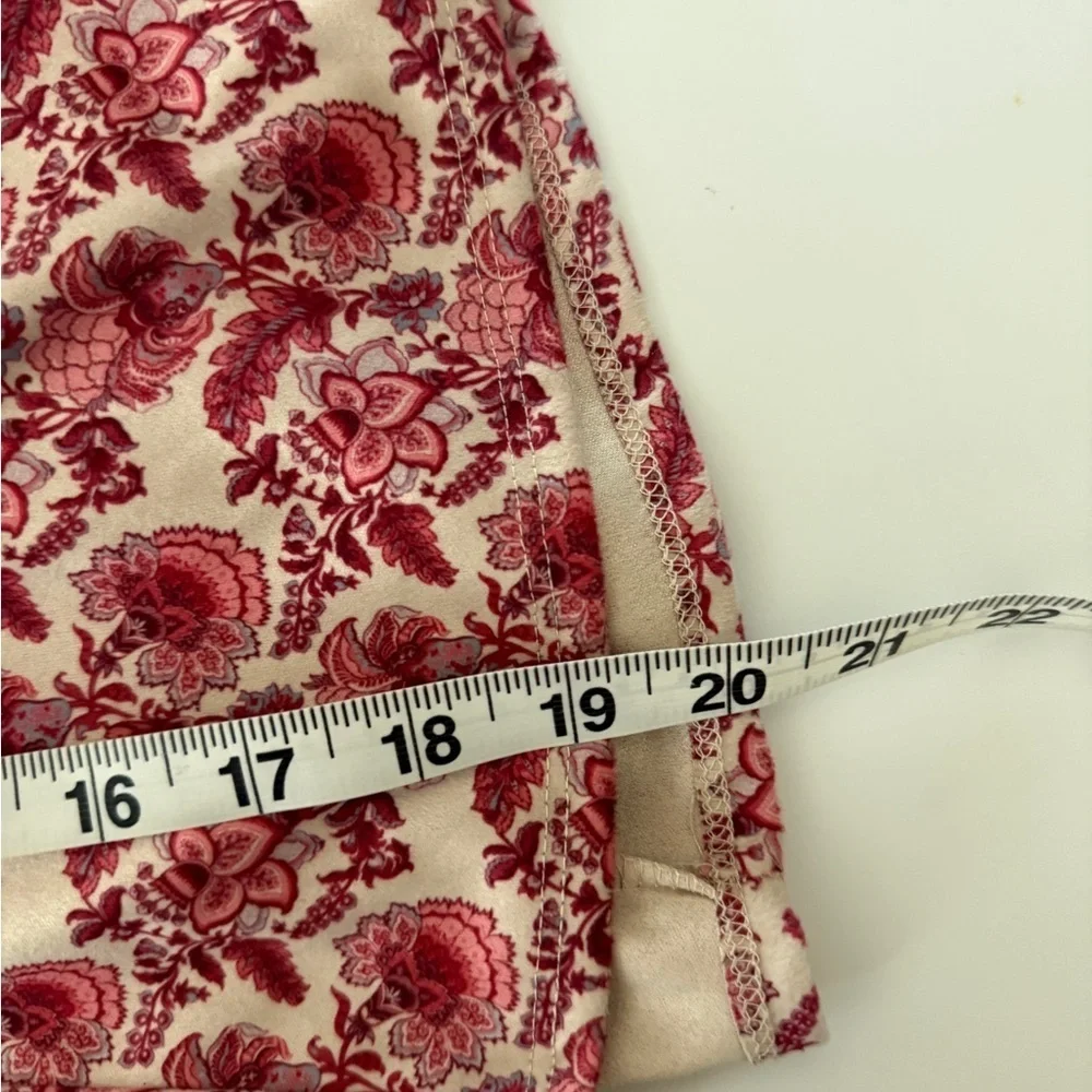 Torrid LoveSick Suede Floral Mini Button Front Skirt Pink Cream Plus Size 1